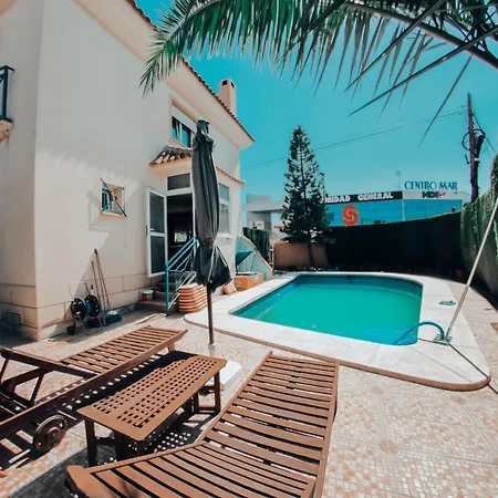 Con Piscina Privada Holiday home