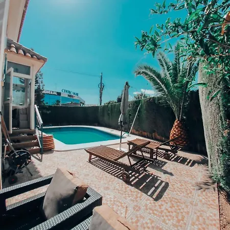 Holiday home Con Piscina Privada L'Alfas del Pi